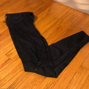 HOLLISTER HIGH WAISTED black jeans w/ holes @ knee